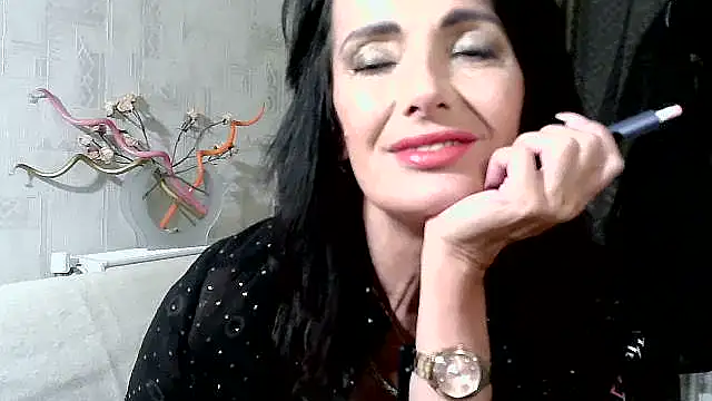 Snapshot of DreamMarianna chatting on 10/09/25, 09:13 DreamMarianna online show from 10/09/25, 09:13