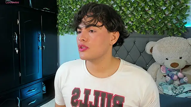 kamii 22 online show from 02/21/25, 07:01