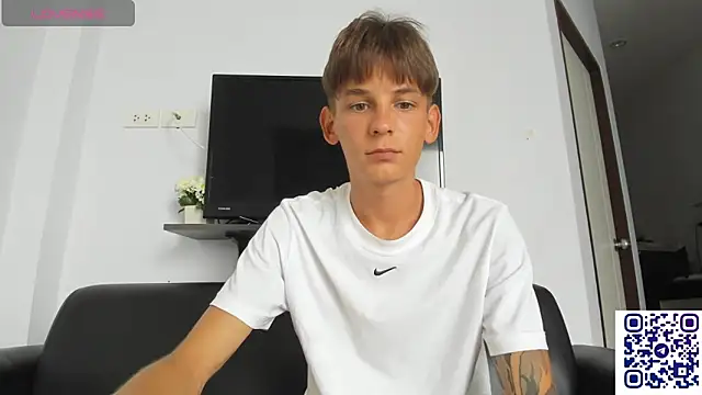 MiracleCam online show from 02/08/26, 08:18