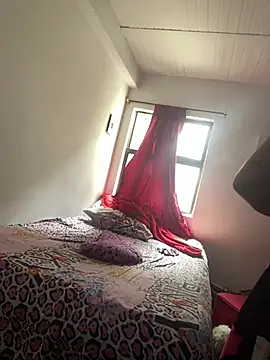 AlondraDiossa03 online show from 03/21/26, 06:44