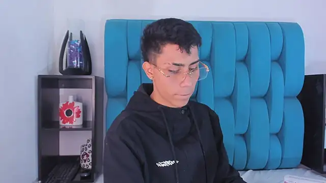 AlanNaughty online show from 01/08/25, 09:12