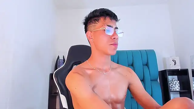 AlanNaughty online show from 01/29/25, 11:56