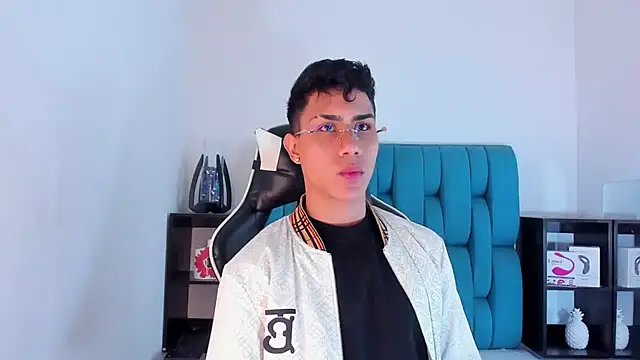 AlanNaughty online show from 02/17/25, 08:26