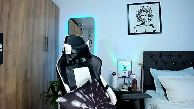 AlanNaughty online show from 04/11/26, 09:30