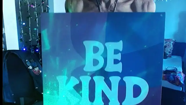 Snapshot of mycock2474u chatting on 02/23/25, 03:18 mycock2474u online show from 02/23/25, 03:18