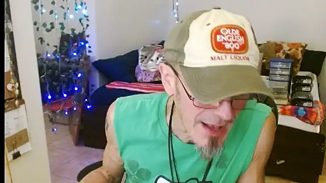 Snapshot of mycock2474u chatting on 02/28/25, 04:21 mycock2474u online show from 02/28/25, 04:21