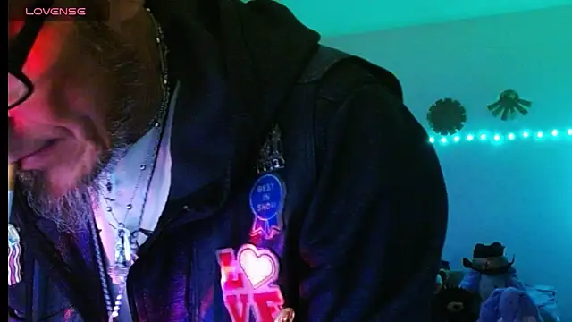 Snapshot of mycock2474u chatting on 03/15/25, 02:14 mycock2474u online show from 03/15/25, 02:14