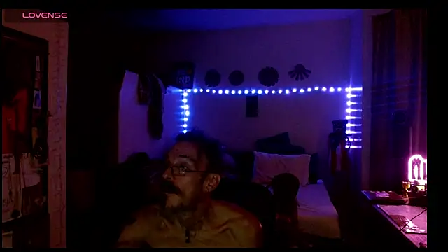 Snapshot of mycock2474u chatting on 09/15/25, 11:21 mycock2474u online show from 09/15/25, 11:21