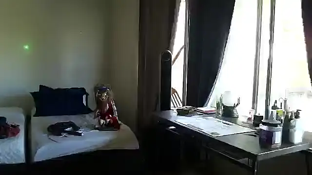 Snapshot of mycock2474u chatting on 10/15/25, 09:37 mycock2474u online show from 10/15/25, 09:37