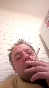 Snapshot of david_geam chatting on 12/10/24, 03:20 david geam online show from 12/10/24, 03:20