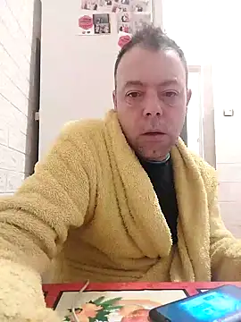 Snapshot of david_geam chatting on 12/26/24, 03:16 david geam online show from 12/26/24, 03:16