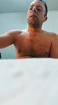 Snapshot of david_geam chatting on 01/16/25, 09:16 david geam online show from 01/16/25, 09:16