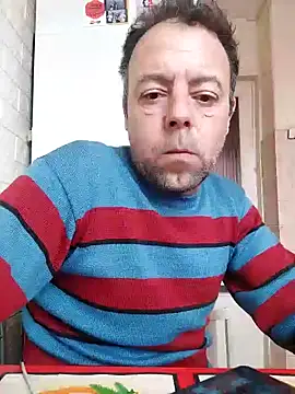 Snapshot of david_geam chatting on 02/04/25, 09:28 david geam online show from 02/04/25, 09:28