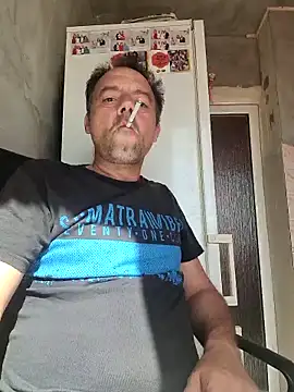 Snapshot of david_geam chatting on 09/13/25, 12:16 david geam online show from 09/13/25, 12:16