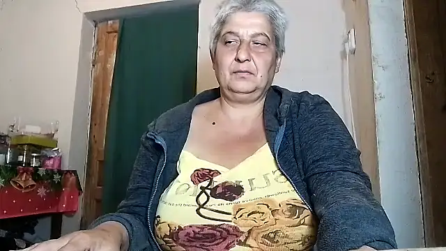 ExquisiteMature online show from 09/27/25, 08:25