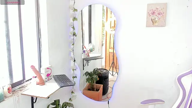 sofia gold  online show from 05/27/26, 02:03
