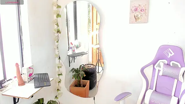 sofia gold  online show from 05/29/26, 02:48