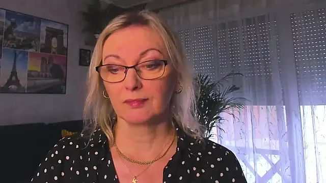 vanessa chat online show from 02/05/26, 02:33