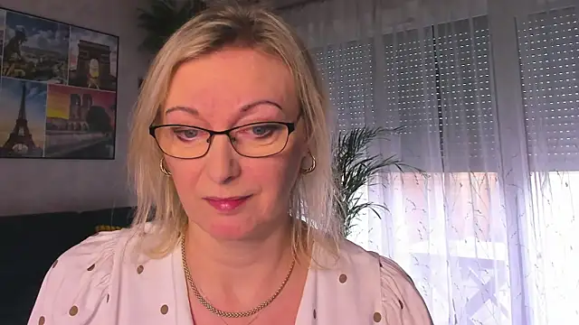 vanessa chat online show from 02/11/26, 02:33