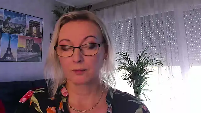 Snapshot of vanessa_chat chatting on 07/19/26, 01:15 vanessa chat online show from 07/19/26, 01:15