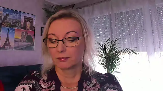 Snapshot of vanessa_chat chatting on 07/20/26, 01:24 vanessa chat online show from 07/20/26, 01:24