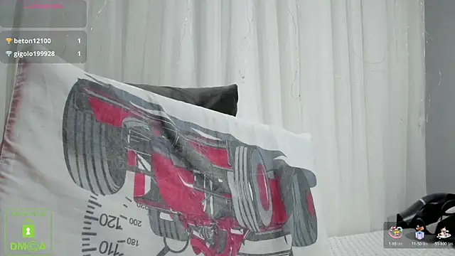 Snapshot of bisexyelizz chatting on 02/16/25, 04:31 bisexyelizz online show from 02/16/25, 04:31