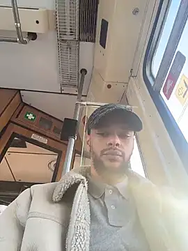 Lionayowe online show from 03/21/26, 04:21