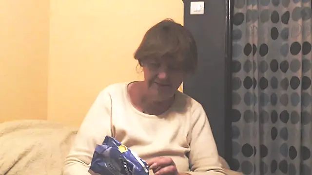 MioritaHard online show from 12/18/25, 10:05