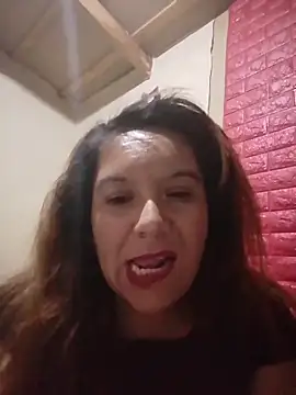 Snapshot of mini_mouse1 chatting on 10/27/25, 04:16 mini mouse1 online show from 10/27/25, 04:16