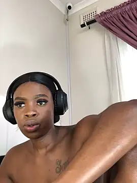 LuciousLips96 online show from 02/28/25, 11:03