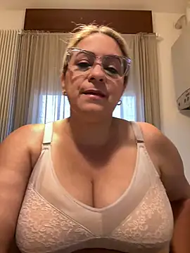 x elena x online show from 01/27/25, 11:32