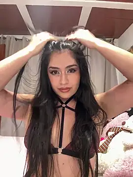 Aura Owl online show from 02/07/26, 02:26