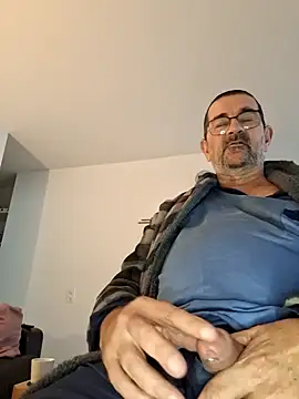 Snapshot of silvio-aus-luzern-CH chatting on 12/25/24, 08:29 silvio-aus-luzern-CH online show from 12/25/24, 08:29