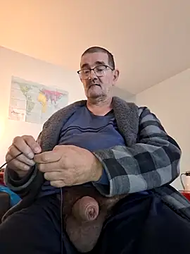 Snapshot of silvio-aus-luzern-CH chatting on 03/09/25, 07:45 silvio-aus-luzern-CH online show from 03/09/25, 07:45