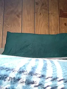 Snapshot of Tristris100 chatting on 12/08/24, 11:08 Tristris100 online show from 12/08/24, 11:08