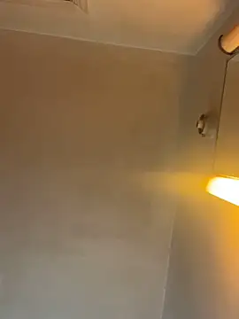 Snapshot of Tristris100 chatting on 09/11/25, 03:12 Tristris100 online show from 09/11/25, 03:12