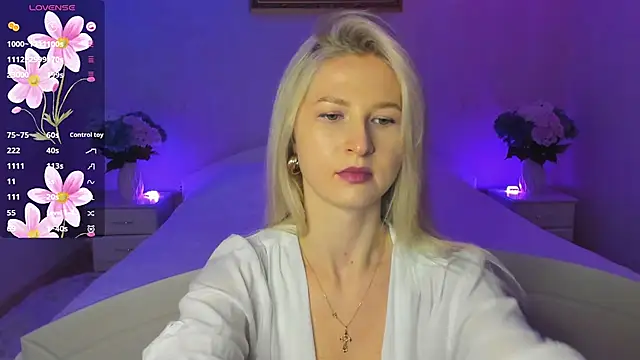 AnnaCarrera online show from 11/07/25, 09:26