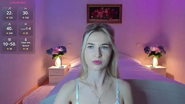 Snapshot of AnnaCarrera chatting on 07/21/26, 07:16 AnnaCarrera online show from 07/21/26, 07:16