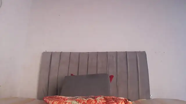 sabrina mora online show from 03/19/26, 06:45