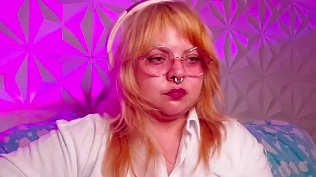 Satyn doll online show from 10/12/25, 01:59