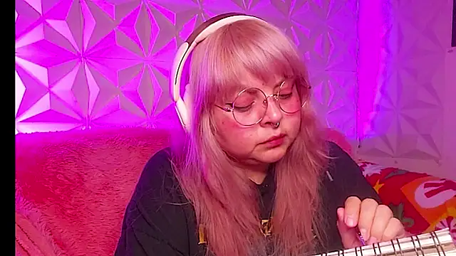 Satyn doll online show from 01/18/26, 02:04