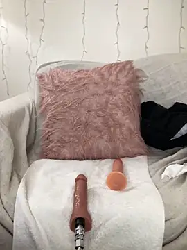 Snapshot of Ory_stev chatting on 01/22/25, 10:48 Ory stev online show from 01/22/25, 10:48