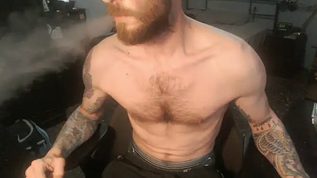 Snapshot of SexxxyLouis chatting on 02/26/26, 08:57 SexxxyLouis online show from 02/26/26, 08:57