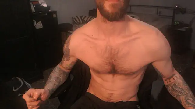 Snapshot of SexxxyLouis chatting on 02/27/26, 09:09 SexxxyLouis online show from 02/27/26, 09:09