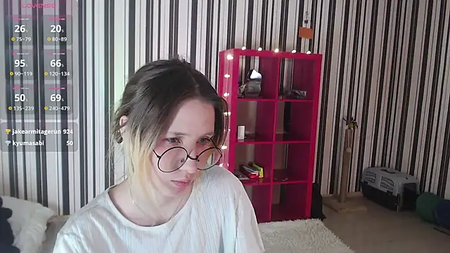 Snapshot of _Hanna_Moon_ chatting on 01/22/25, 12:27  Hanna Moon  online show from 01/22/25, 12:27