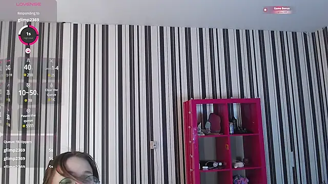 Snapshot of _Hanna_Moon_ chatting on 03/14/25, 07:15  Hanna Moon  online show from 03/14/25, 07:15