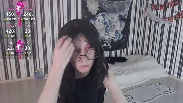 Snapshot of _Hanna_Moon_ chatting on 10/29/25, 11:56  Hanna Moon  online show from 10/29/25, 11:56