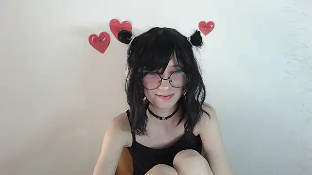  Hanna Moon  online show from 03/13/26, 10:55