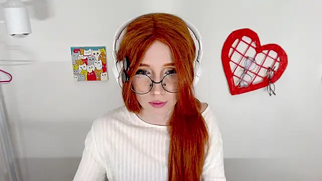 Snapshot of _Hanna_Moon_ chatting on 06/19/26, 01:37 Hanna Moon online show from 06/19/26, 01:37