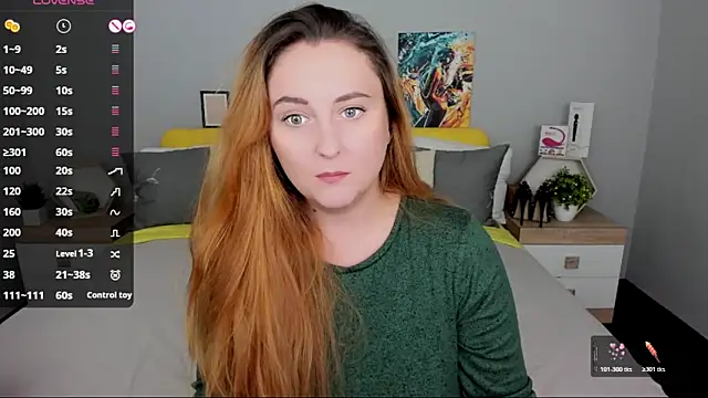 BabeLessi online show from 11/30/25, 06:34